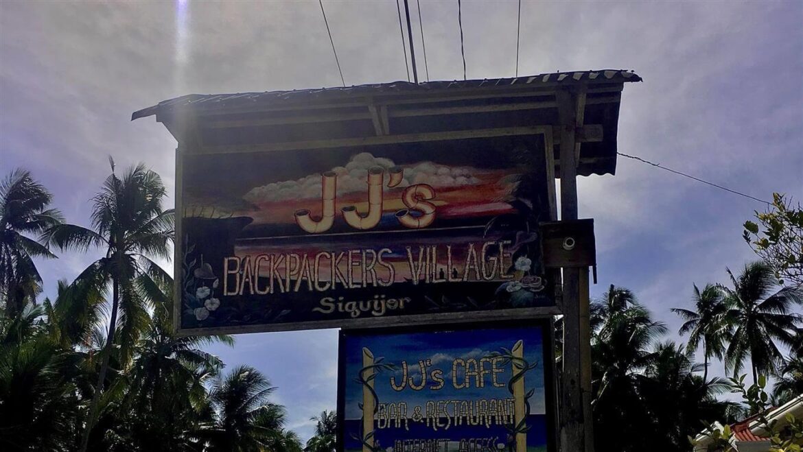 JJ's Backpackers Village