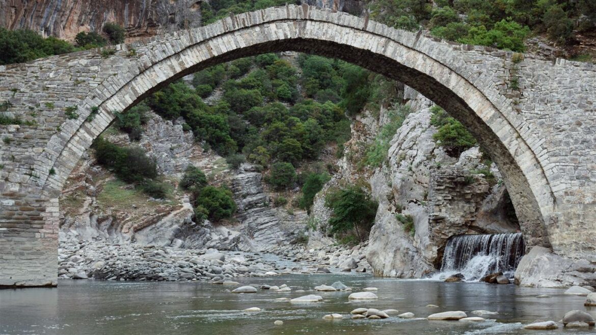 Tours in Albania - stone bridge in Permet