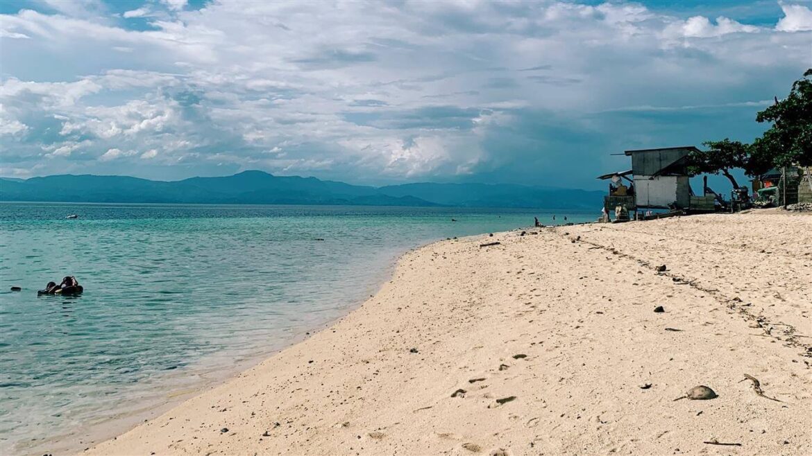 White Beach at Moalboal in Cebu